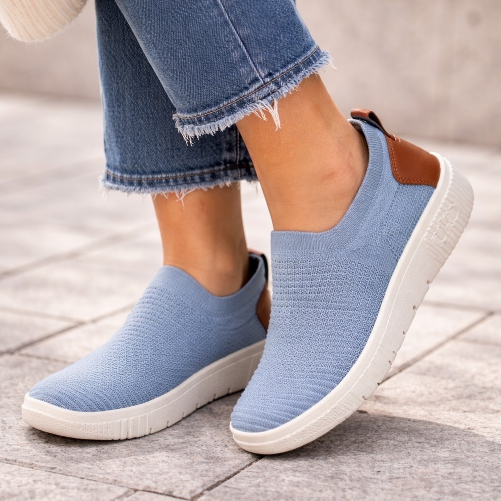 Ryka Blue Knit Slip-On Sneakers Comfort Walking Shoes Lightweight Casual Sz 8.5